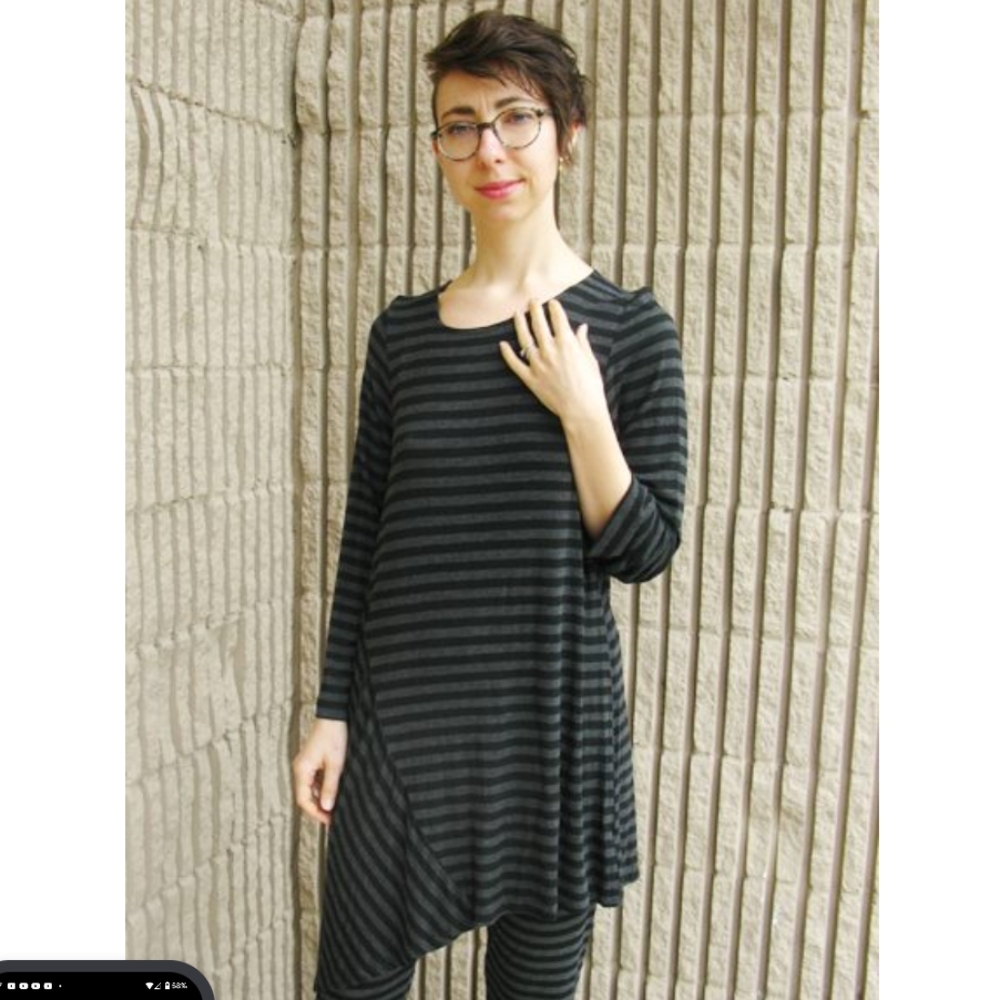 🖤🩶 Bryn Walker Viscose Blend Asymmetrical Striped Sway Tunic, S